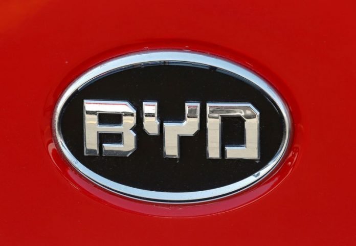 byd logo